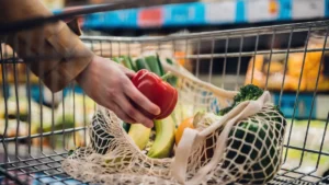 Rubros que aumentaron más y los que quedaron rezagados tras conocerse la inflación