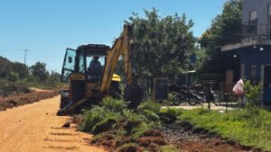 En Libres, avanza la canalización y entubamiento en avenida Gauchito Gil