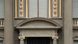 El BCRA encadenó 12 ruedas compradoras y elevó reservas al nivel más alto en 4 años