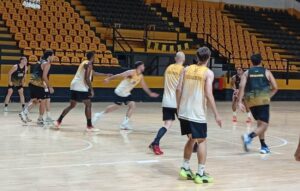 Colón de Santa Fe, el desafío de hoy para “Comu” por la Liga Argentina de Básquet