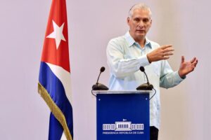 “Cualquier agresor externo chocará en Cuba con una resistencia inexpugnable”