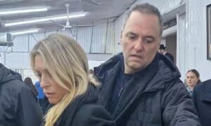 Develaron cuánto pagaron Manuel Adorni y su esposa en viaje desde Nueva York