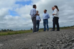 Avanza el enripiado de la Ruta 25, mejorando la conectividad rural en Curuzú