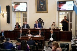 Por ley, crearán Agencia de Desarrollo y Promoción de Inversiones y Comercio Exterior