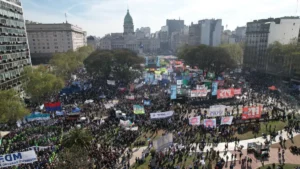 La Corte Suprema obliga al Gobierno a aplicar la Ley de Financiamiento Universitario