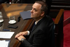 Adorni pedirá prórroga para responder dudas sobre inconsistencias en su patrimonio