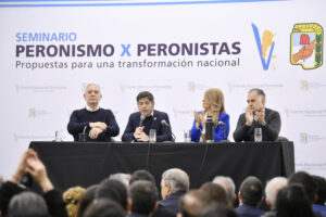 “No debemos someternos a lo que dicten las potencias extranjeras”, apuntó Kicillof