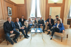 La Mesa Política analizó la agenda legislativa y mejoras salariales para las fuerzas