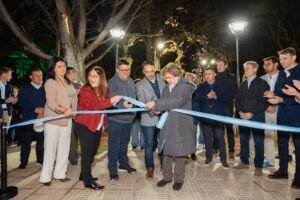 El Municipio libreño inauguró la transformación integral de plaza España