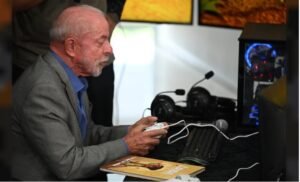 Lula anunció que abrirá su secreto bancario y telefónico en desafío a Bolsonaro Jr.