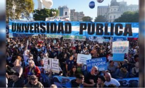 Hoy, Marcha Federal Universitaria al Congreso con apoyo de la CGT, las CTA y estatales