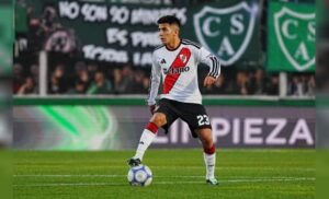River consiguió un empate con gusto a poco ante Sarmiento